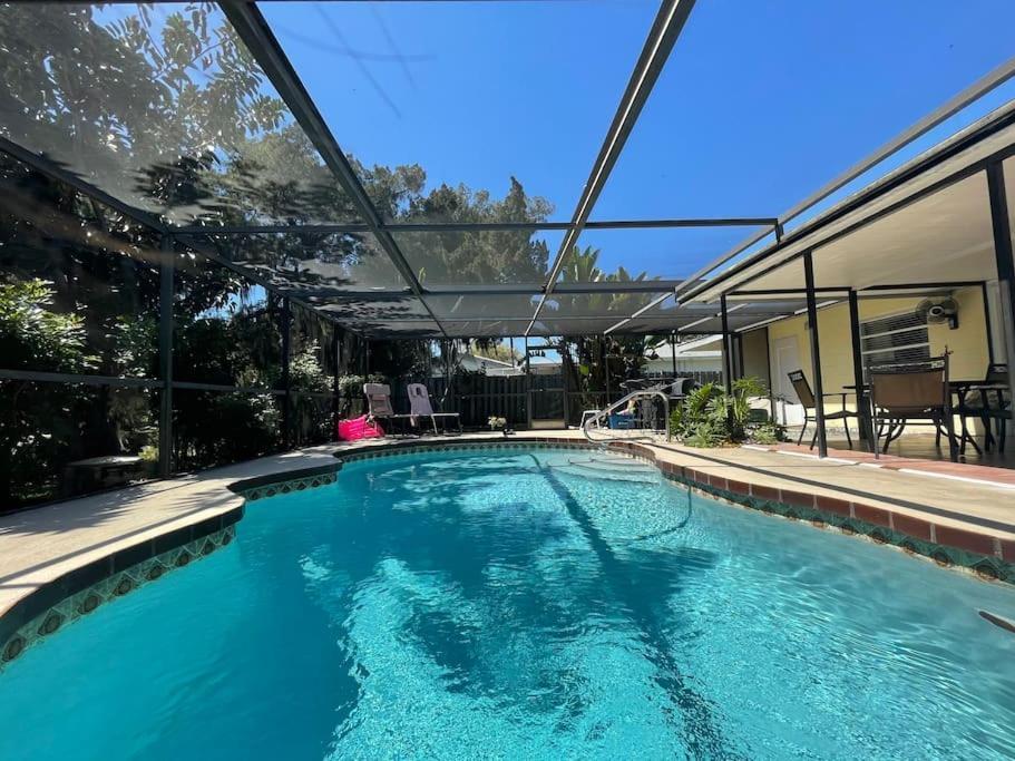 Rowena House 2Bd Den 2Bth Heated Pool Near Siesta Key Villa Sarasota Exterior photo