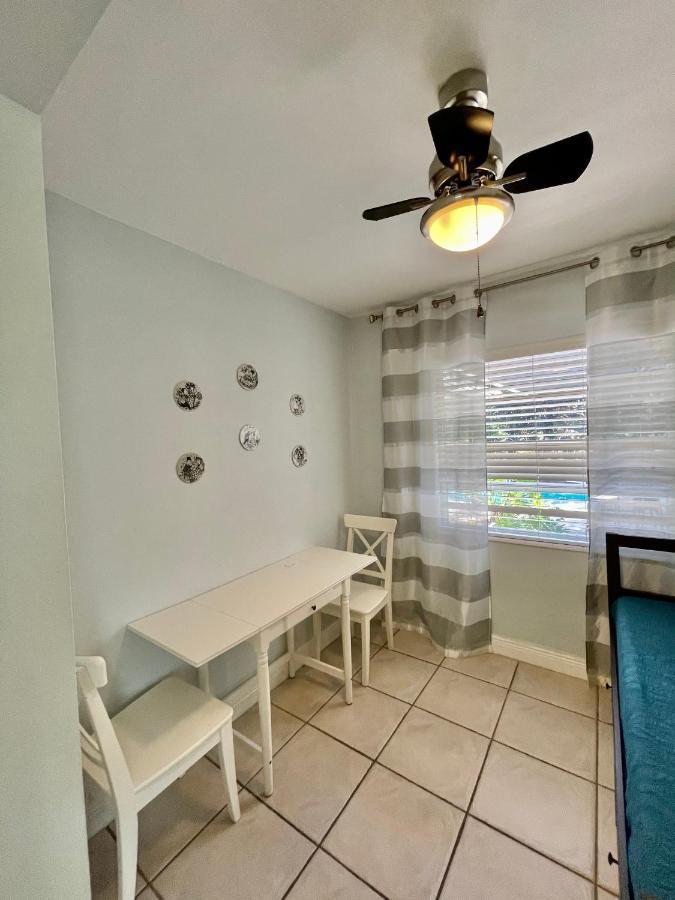 Rowena House 2Bd Den 2Bth Heated Pool Near Siesta Key Villa Sarasota Exterior photo